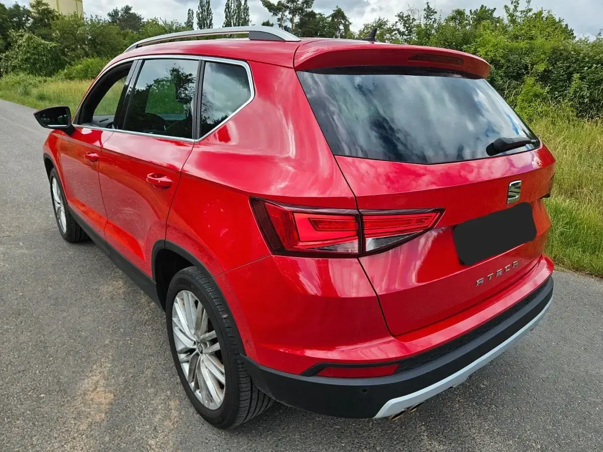 Gebraucht Seat Ateca XCELLENCE 150 PS (110 kW) 2019 Rot SUV