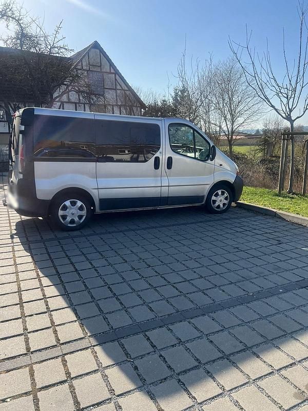 Gebraucht Renault Traffic 2004 Grau Van / Kleinbus