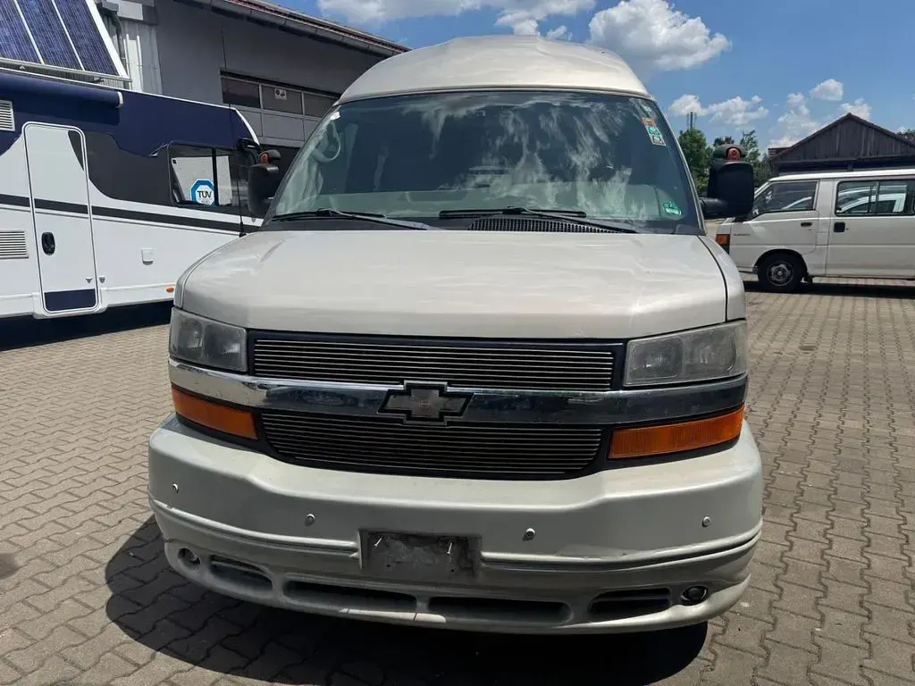 Gebraucht Chevrolet Express 290 PS (213 kW) 2007 Silber Van / Kleinbus
