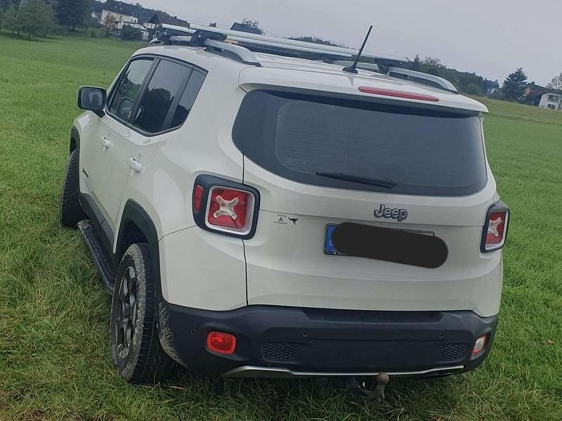 Gebraucht Jeep Renegade 140 PS (102 kW) 2015 Weiß SUV