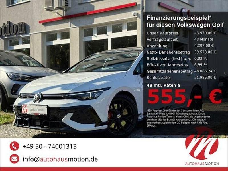 Pure white Gebraucht 2025 VW Golf VIII GTI Clubsport Limousine | 43.970 € - Bild 1/4