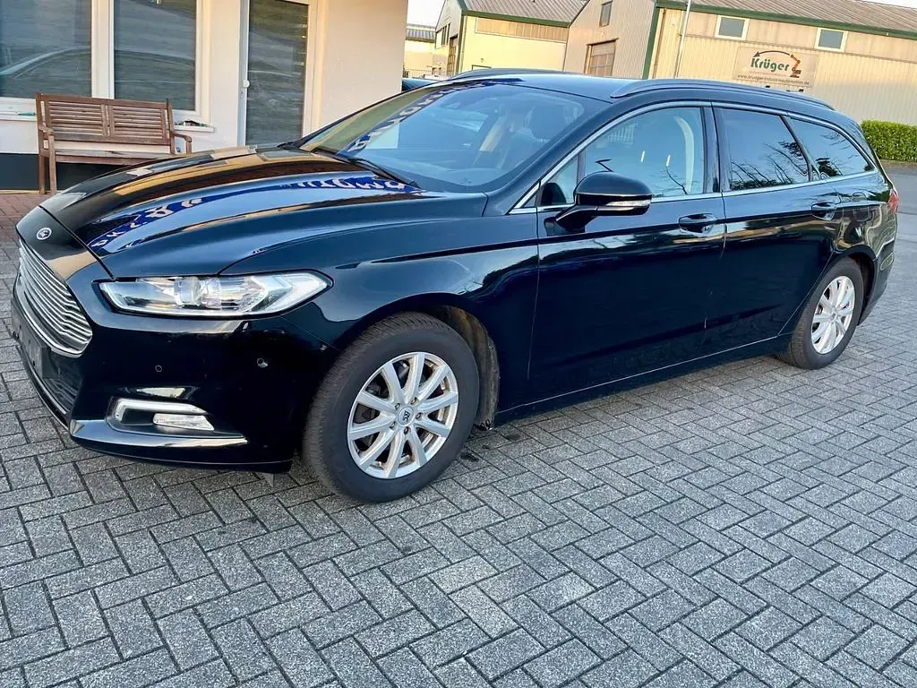 Gebraucht Ford Mondeo Business Edition 165 PS (121 kW) 2018 Schwarz Limousine