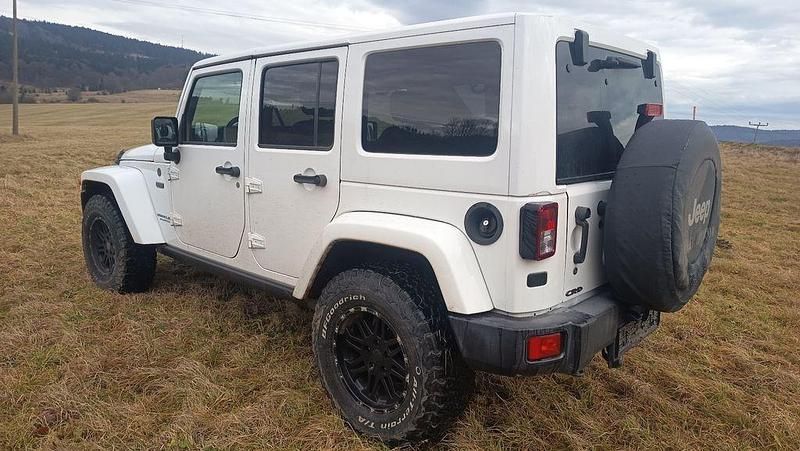 Gebraucht Jeep Wrangler Unlimited 200 PS (147 kW) 2016 Weiß SUV