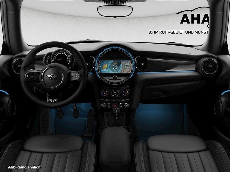 Gebraucht Mini Cooper 136 PS (100 kW) 2022 Blau Kleinwagen