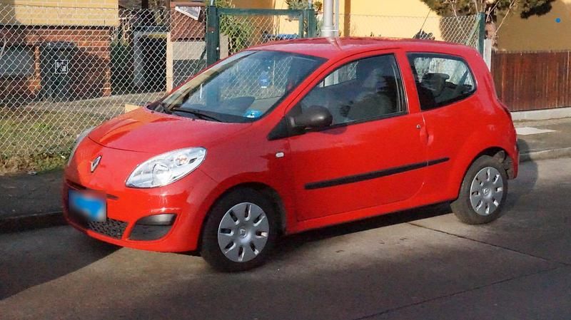 Second-hand Renault Twingo 58 CP (42 kW) 2008 Hatchback