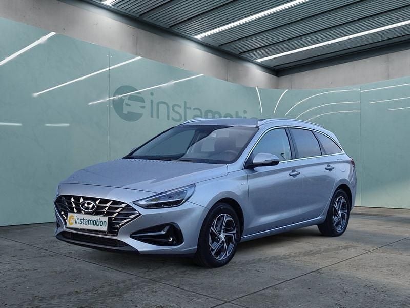 Grau Gebraucht 2023 Hyundai i30 Kombi | 23.249 € (Fairer Preis) - Bild 1/4