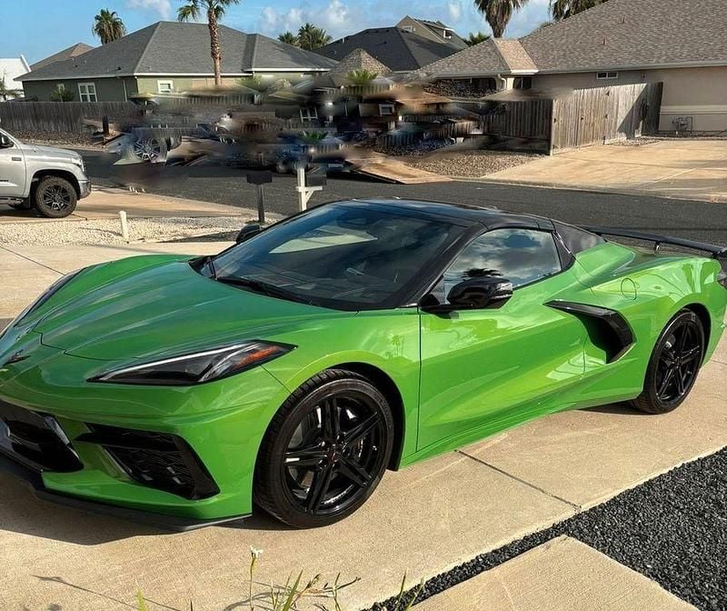 Neu Corvette C8 481 PS (353 kW) 2025 Grün Cabrio