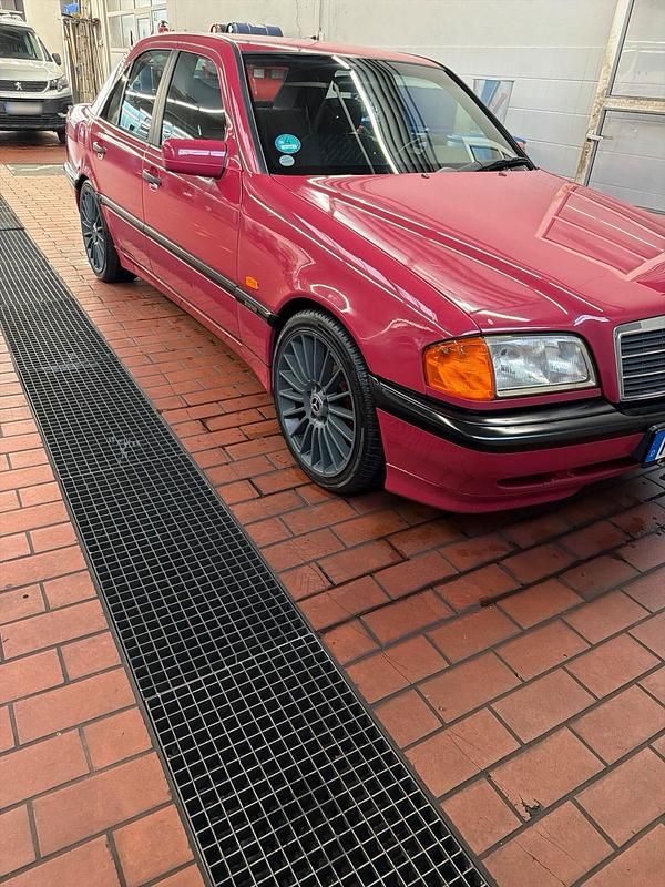 Gebraucht Mercedes C180 1998 Rot Limousine