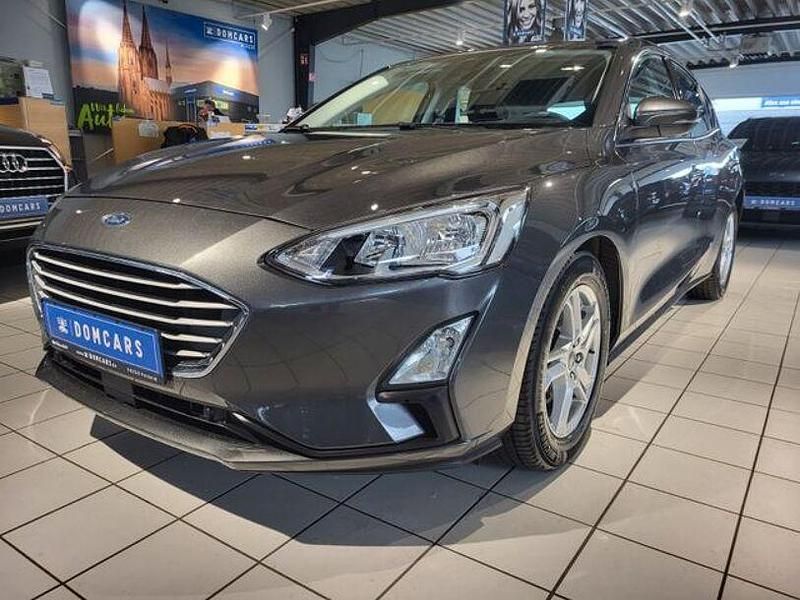 Gebraucht Ford Focus Cool & Connect 125 PS (91 kW) 2018 Grau Limousine