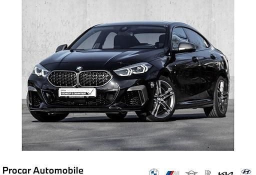 Black sapphire Gebraucht 2024 BMW M235 Efficient Dynamics Coupé | 36.780 € (Superpreis) - Bild 1/4