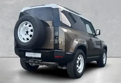 Neu Land Rover Defender S 200 PS (147 kW) 2026 Braun SUV