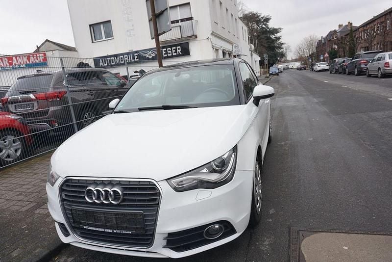 Gebraucht Audi A1 Ambition 105 PS (77 kW) 2013 Weiß Kleinwagen