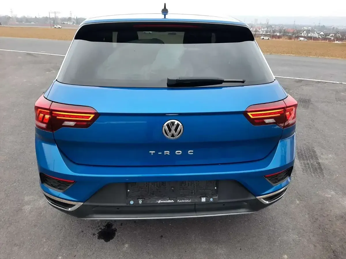 Używany VW T-Roc 150 KM (110 kW) 2018 Niebieski SUV