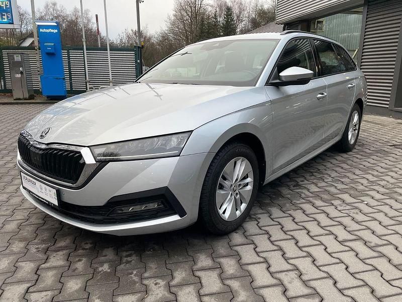 Gebraucht Skoda Octavia Ambition 110 PS (80 kW) 2024 Silber Kombi