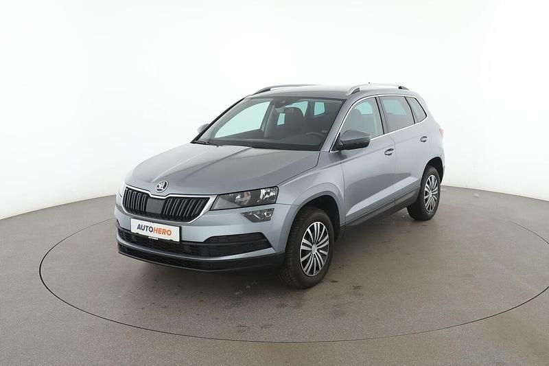 Grau Gebraucht 2018 Skoda Karoq Style SUV | 17.970 € (Guter Preis) - Bild 1/3