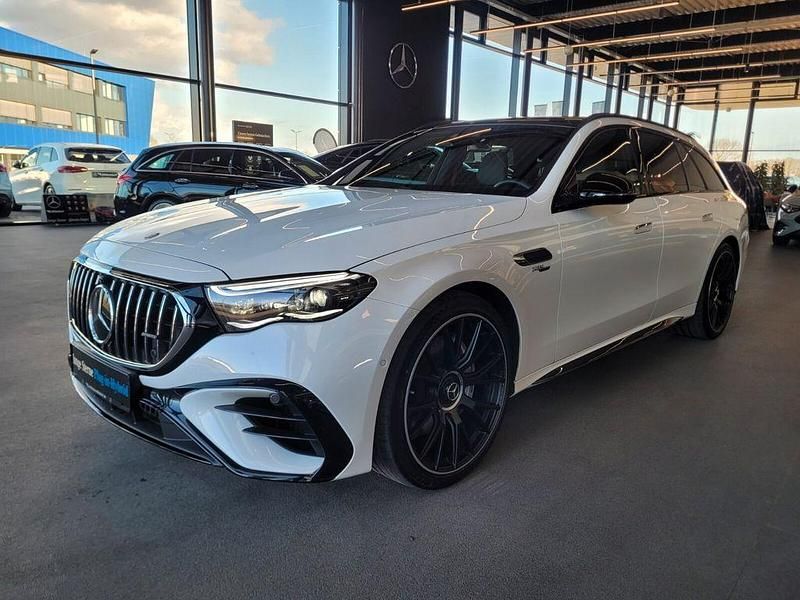 Gebraucht Mercedes E53 AMG Advanced Plus 585 PS (430 kW) 2024 Manufaktur lack manufaktur opalithweiß bright Limousine