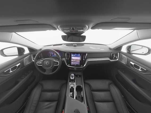 Gebraucht Volvo V60 145 PS (106 kW) 2025 Kombi