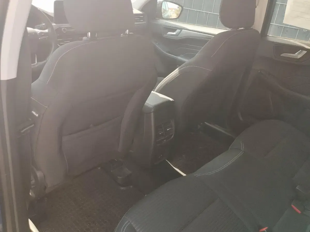 Gebraucht Ford Kuga Titanium 225 PS (165 kW) 2021 Blau SUV