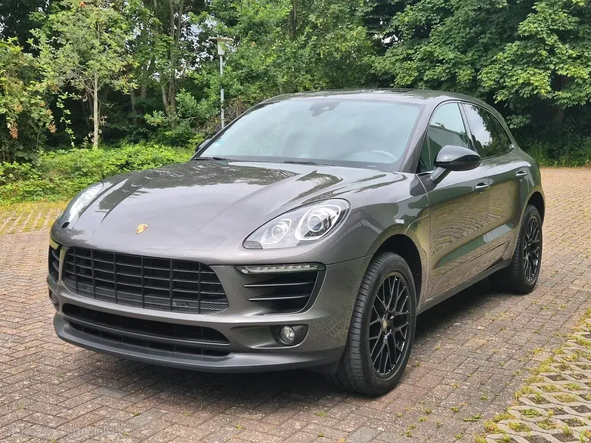 Gebraucht Porsche Macan S Diesel 258 PS (189 kW) 2015 Grau SUV