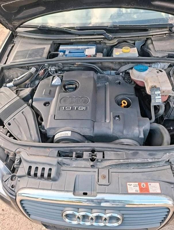 Gebraucht Audi A4 116 PS (85 kW) 2007 Blau Kombi