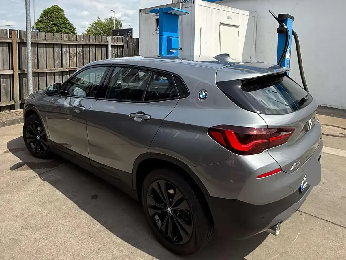 Gebraucht BMW X2 Advantage 136 PS (100 kW) 2022 Grau SUV