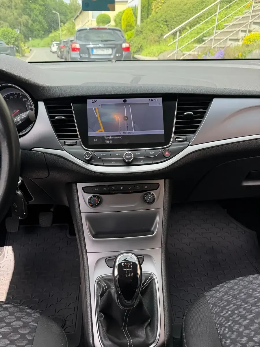 Gebraucht Opel Astra 110 PS (80 kW) 2017 Blau Limousine