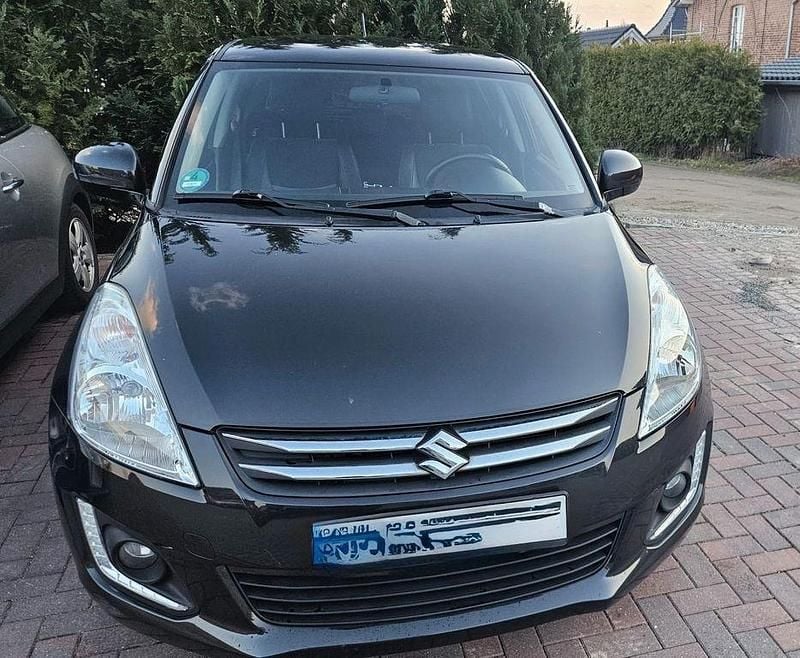 Gebraucht Suzuki Swift X-TRA 94 PS (69 kW) 2016 Schwarz Kleinwagen