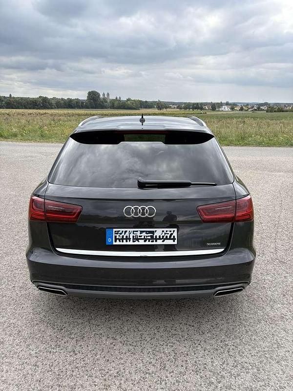 Gebraucht Audi A6 Comfort 320 PS (235 kW) 2017 Grau Kombi