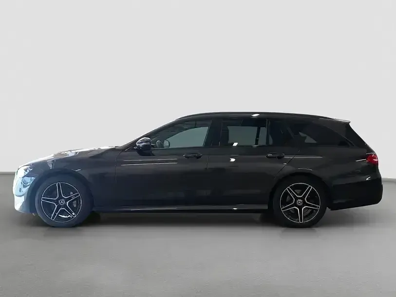 Używany Mercedes E400 AMG 330 KM (242 kW) 2021 Szary Kombi