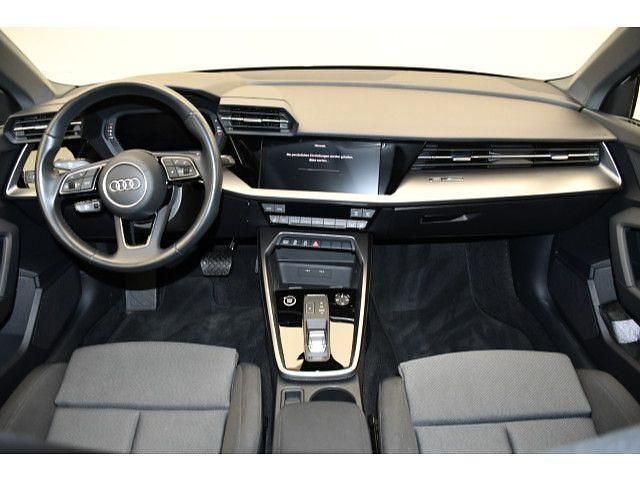 Gebraucht Audi A3 Advanced Plus 150 PS (110 kW) 2023 Manhattangrau metallic (metallic) Limousine