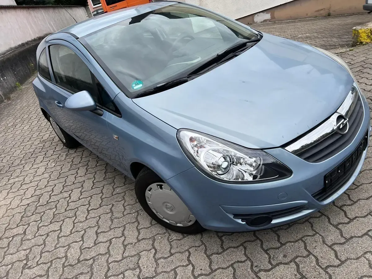 Używany Opel Corsa 90 KM (66 kW) 2008 Niebieski Hatchback