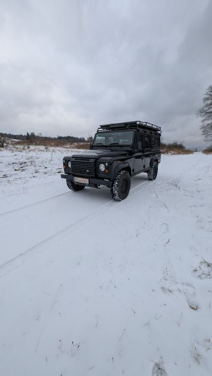 Schwarz Gebraucht 2007 Land Rover Defender SUV | 35.650 € (Teuer) - Bild 1/4