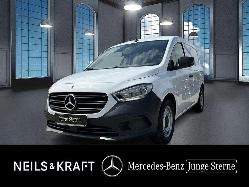 Weiß Gebraucht 2024 Mercedes Citan 112 Van / Kleinbus | 29.430 € (Teuer) - Bild 1/4