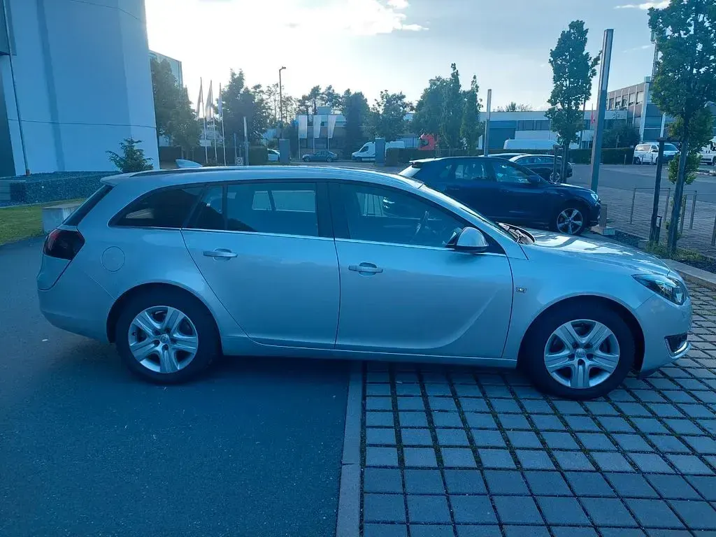 Gebraucht Opel Insignia 170 PS (125 kW) 2017 Silber Kombi
