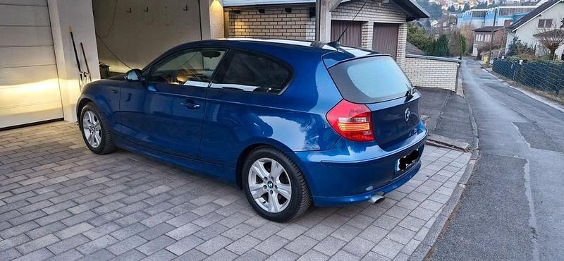 Gebraucht BMW 120 177 PS (130 kW) 2007 Blau Kleinwagen
