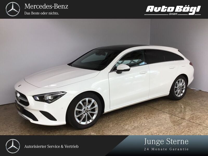 Polarweiß Gebraucht 2022 Mercedes CLA180 Shooting Brake Progressive Kombi | 27.390 € (Fairer Preis) - Bild 1/4