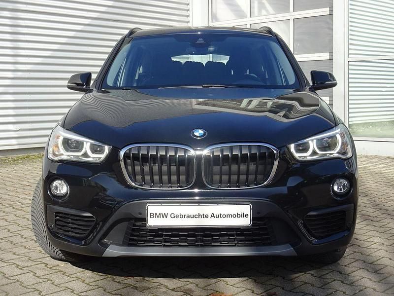 Gebraucht BMW X1 Advantage 136 PS (100 kW) 2017 Schwarz uni SUV