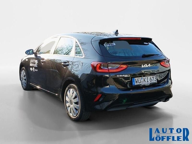 Gebraucht Kia Ceed Vision 140 PS (102 kW) 2025 Schwarz Kleinwagen