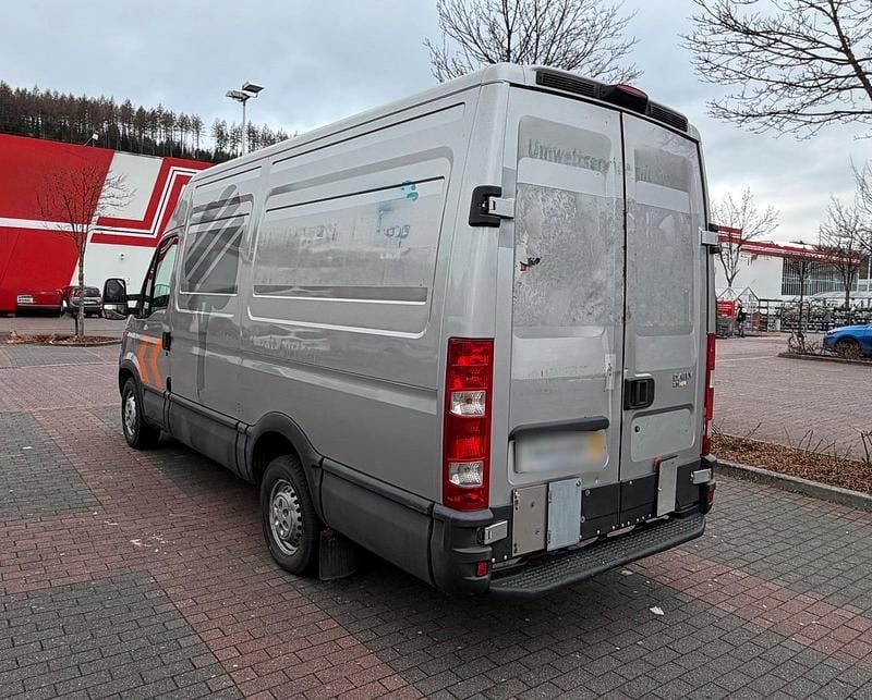 Gebraucht Iveco Daily 106 PS (77 kW) 2010 Van / Kleinbus