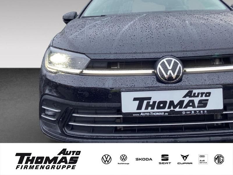 Gebraucht VW Polo Style 95 PS (69 kW) 2023 Deep black perleffekt Kleinwagen