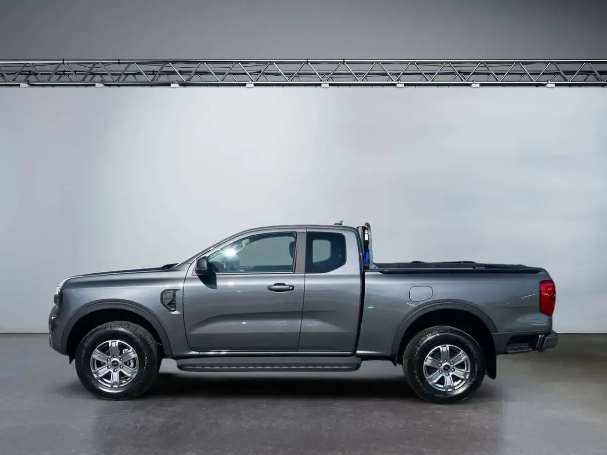 Neu Ford Ranger XLT 170 PS (125 kW) 2026 Carbonized grey Pickup