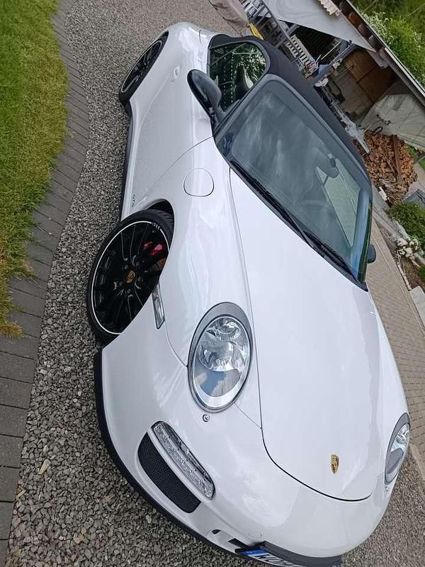 Weiß Gebraucht 2011 Porsche 911 Carrera GTS Cabrio | 104.997 € (Etwas zu teuer) - Bild 1/4
