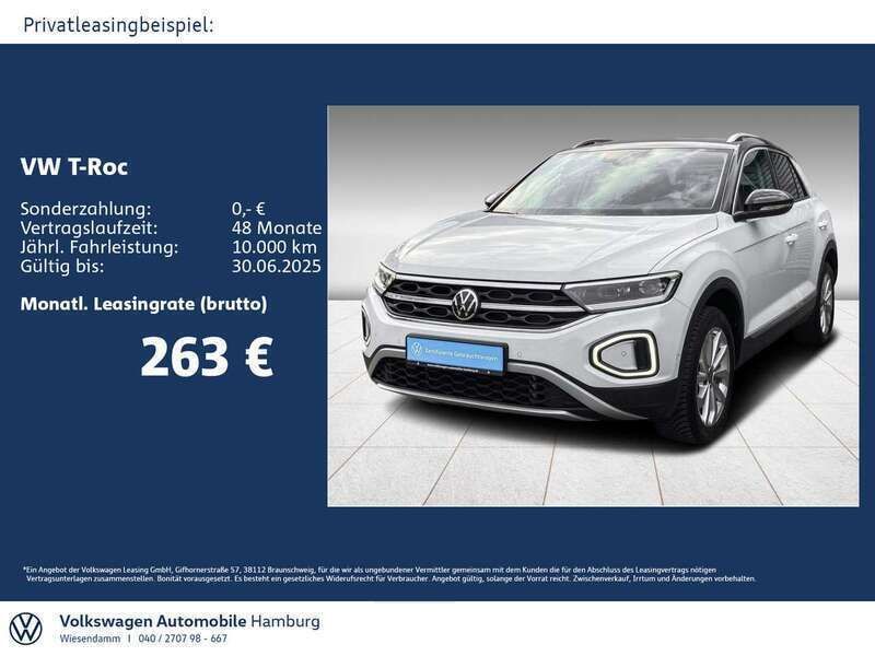 Pure white/schwarz Gebraucht 2024 VW T-Roc Style SUV | 29.777 € (Fairer Preis) - Bild 1/3