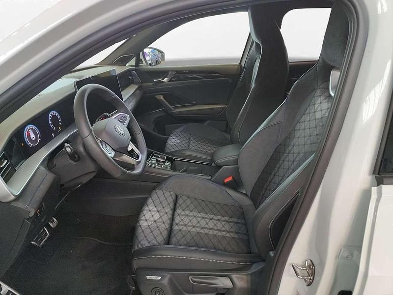 Gebraucht VW Tayron R-line 193 PS (141 kW) 2024 Pure white SUV