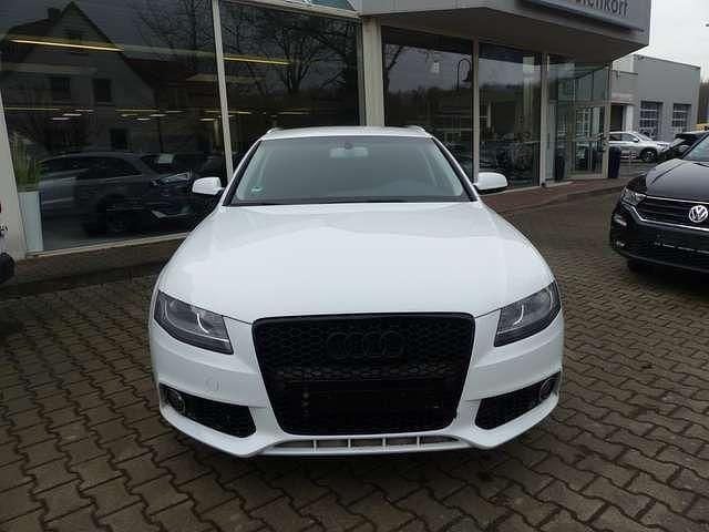 Gebraucht Audi A4 Attraction 143 PS (105 kW) 2010 Ibisweiß Kombi