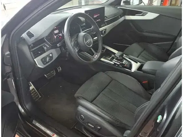 Brugt Audi A4 Competition 204 HK (150 kW) 2023 Grå Stationcar