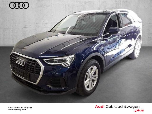 Navarrablau metallic Gebraucht 2022 Audi Q3 Ambiente SUV | 27.740 € (Superpreis) - Bild 1/3