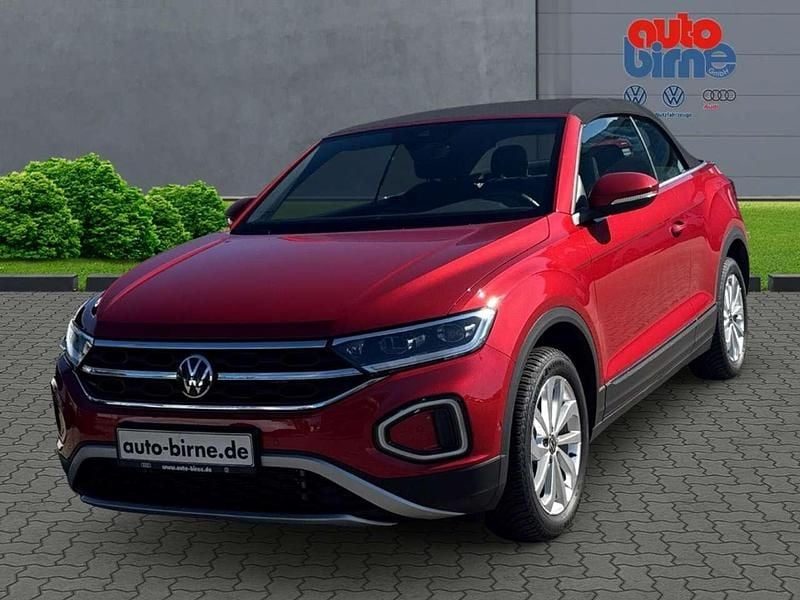 Kings red metallic Gebraucht 2024 VW T-Roc Cabriolet Style Cabrio | 30.880 € (Superpreis) - Bild 1/4