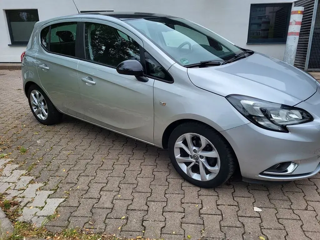 Gebraucht Opel Corsa Color Edition 90 PS (66 kW) 2017 Silber Kleinwagen