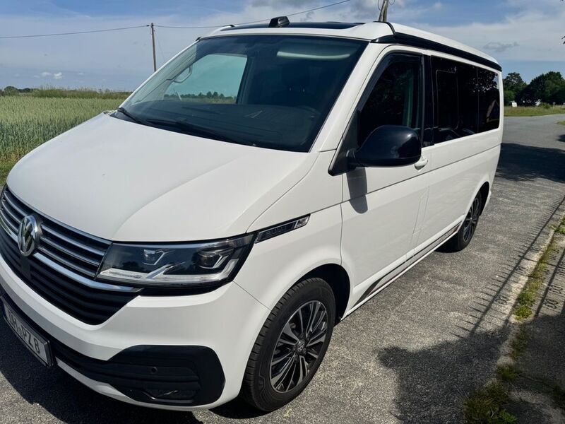 Weiß Gebraucht 2021 VW T6.1 California Van | 46.900 € (Fairer Preis) - Bild 1/4